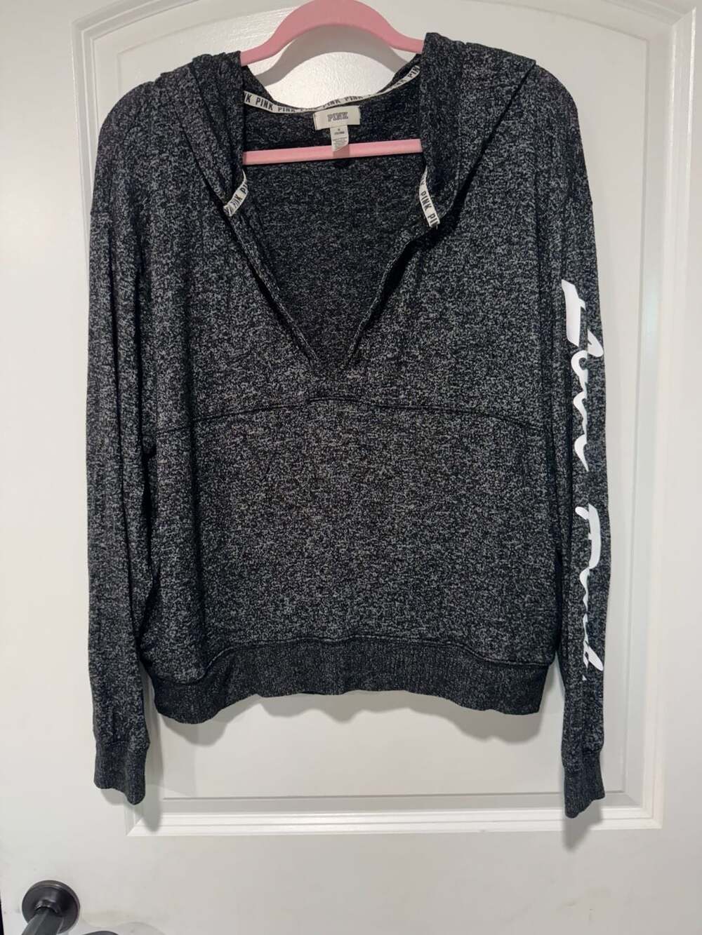 Victoria’s Secret PINK Love Pink Hoodie Charcoal Gray Pullover Women’s M